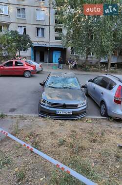Седан Volkswagen Jetta 2015 в Харкові
