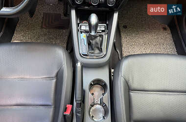 Седан Volkswagen Jetta 2015 в 