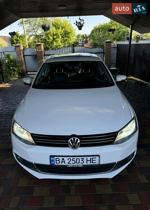 Седан Volkswagen Jetta 2014 в Ярошевке