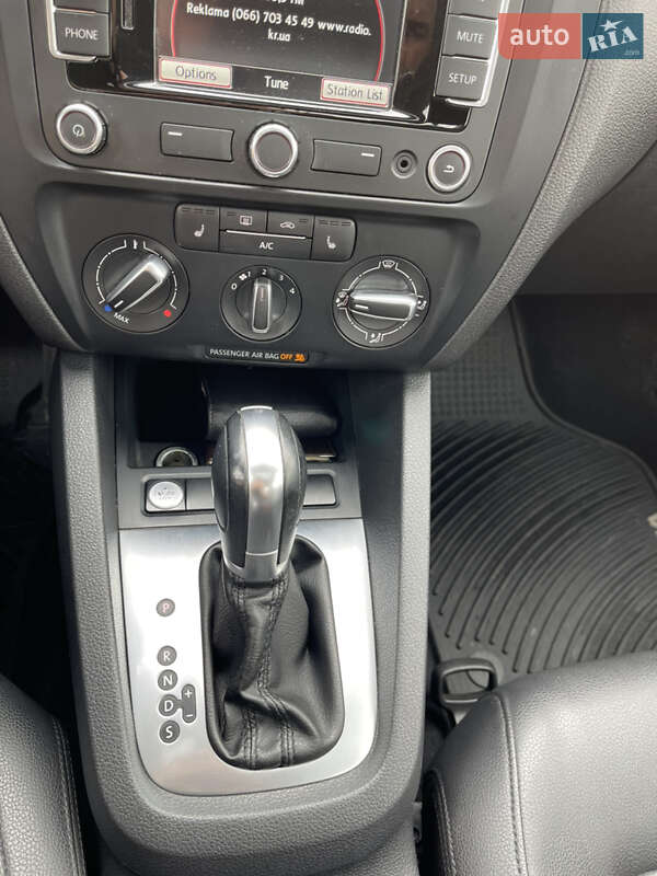 Седан Volkswagen Jetta 2014 в Ярошевке