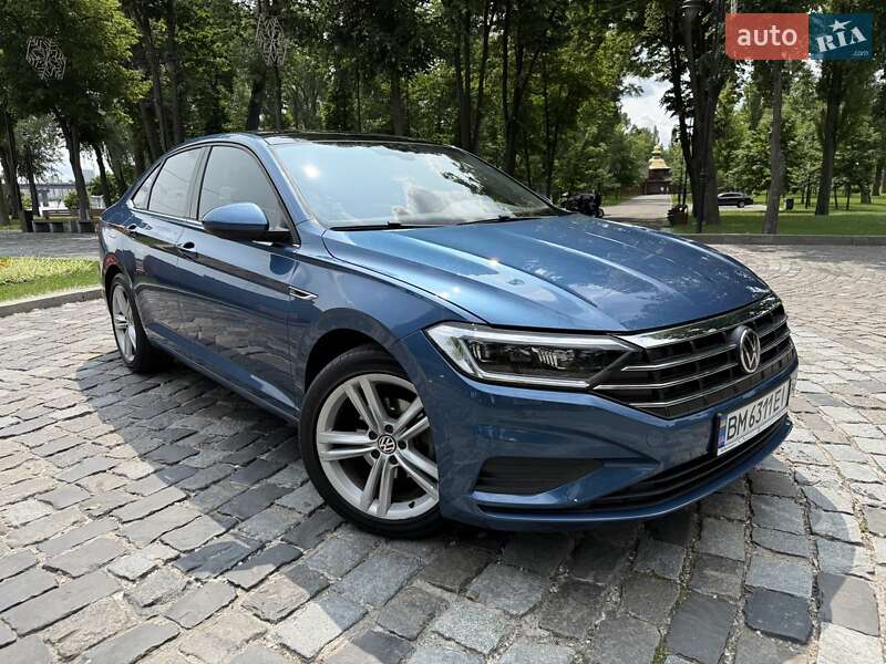 Седан Volkswagen Jetta 2018 в Киеве