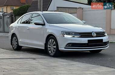 Седан Volkswagen Jetta 2016 в Одессе