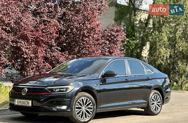 Седан Volkswagen Jetta 2019 в 