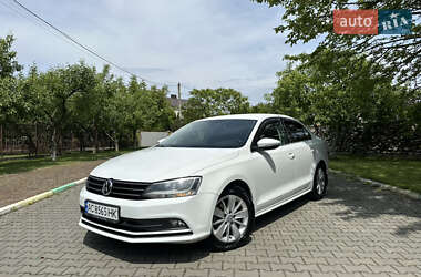 Седан Volkswagen Jetta 2016 в Луцке