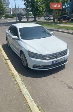 Седан Volkswagen Jetta 2016 в Одесі