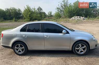 Седан Volkswagen Jetta 2006 в 