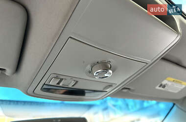 Седан Volkswagen Jetta 2011 в 