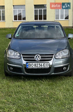 Седан Volkswagen Jetta 2006 в Бучаче