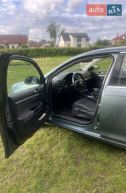 Седан Volkswagen Jetta 2006 в 