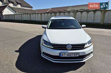 Седан Volkswagen Jetta 2016 в Калуше