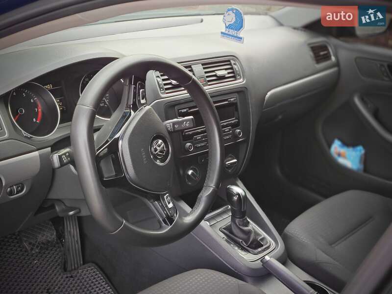 Седан Volkswagen Jetta 2015 в Кременчуге фото 14 Седан Volkswagen Jetta 2015 в Кременчуге