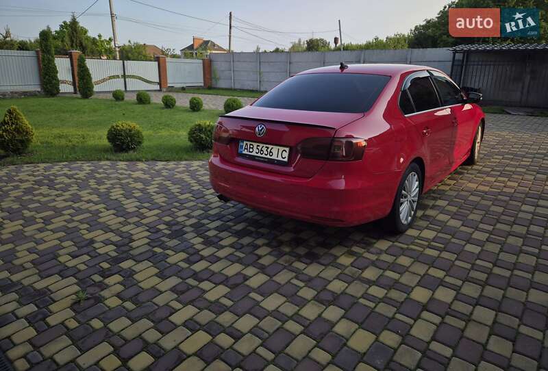 Седан Volkswagen Jetta 2011 в Козятині