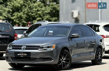 Седан Volkswagen Jetta 2012 в Одесі