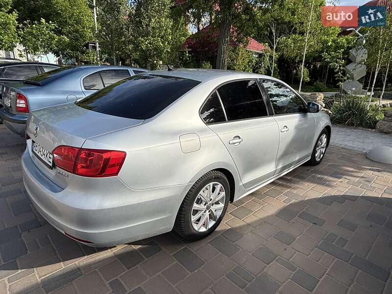 Седан Volkswagen Jetta 2011 в Николаеве фото 3 Седан Volkswagen Jetta 2011 в Николаеве