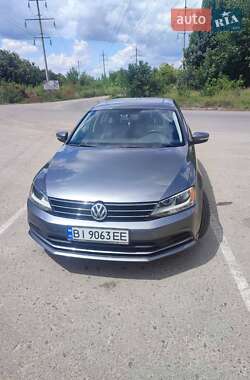 Седан Volkswagen Jetta 2015 в Полтаві