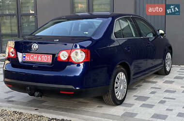 Седан Volkswagen Jetta 2006 в 