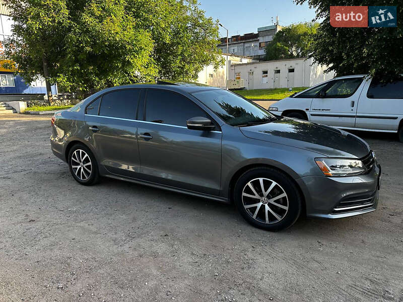 Седан Volkswagen Jetta 2016 в Запорожье