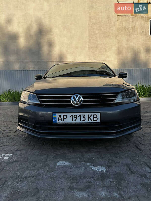 Седан Volkswagen Jetta 2016 в Запорожье