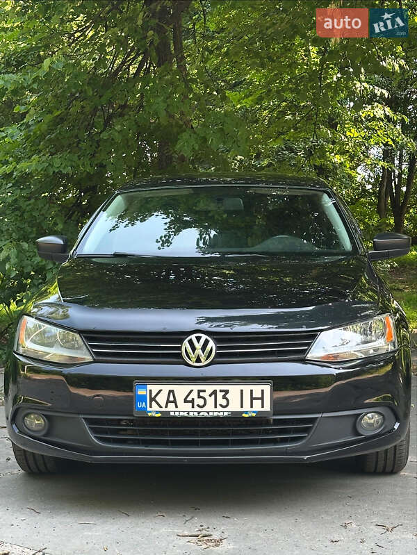 Volkswagen Jetta 2014