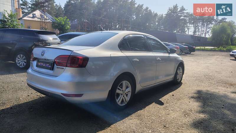 Седан Volkswagen Jetta 2014 в Киеве