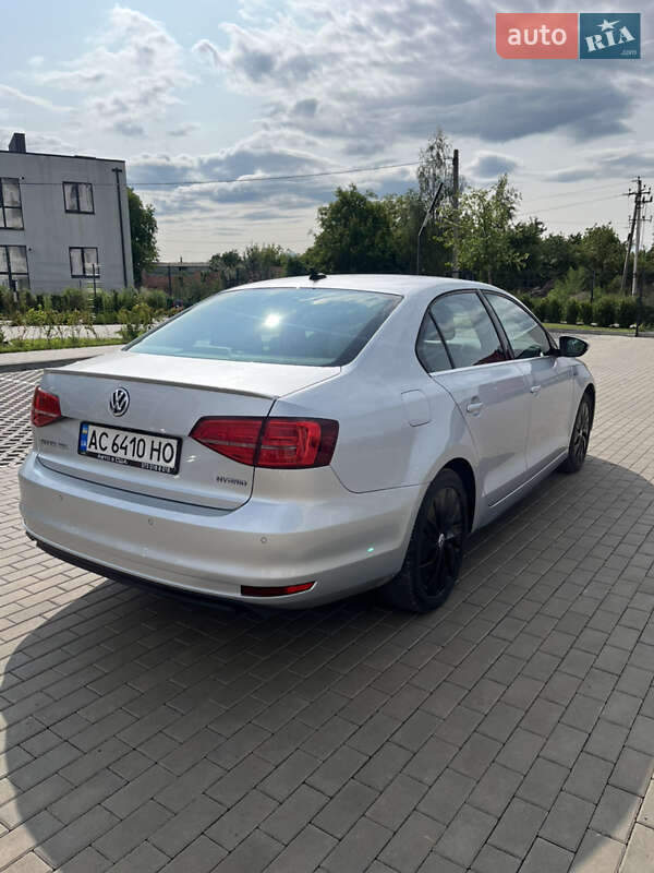 Седан Volkswagen Jetta 2015 в Луцке фото 6 Седан Volkswagen Jetta 2015 в Луцке