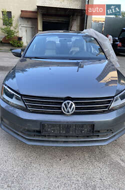 Седан Volkswagen Jetta 2015 в Киеве
