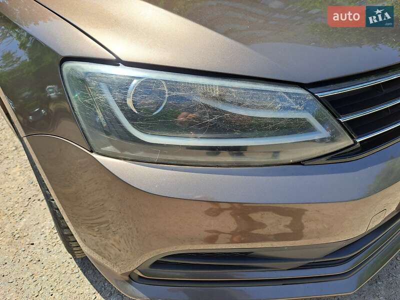 Седан Volkswagen Jetta 2015 в Теплодарі