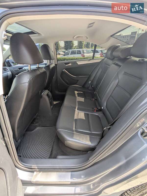 Седан Volkswagen Jetta 2014 в Каменец-Подольском фото 10 Седан Volkswagen Jetta 2014 в Каменец-Подольском