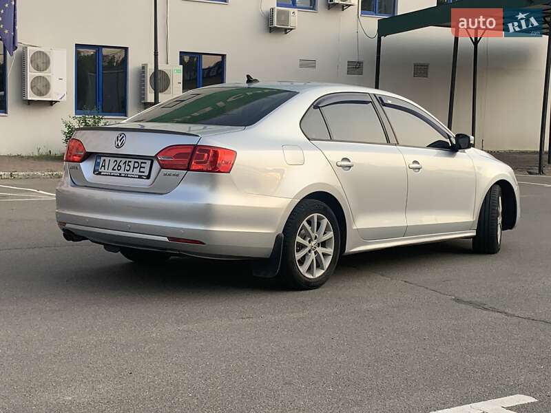 Седан Volkswagen Jetta 2011 в Броварах