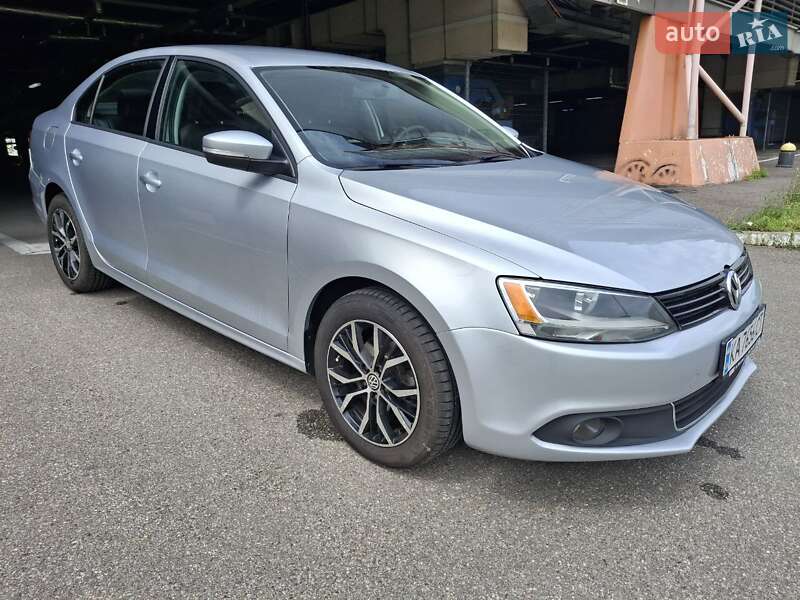 Volkswagen Jetta 2013