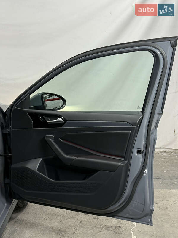 Седан Volkswagen Jetta 2019 в Одессе