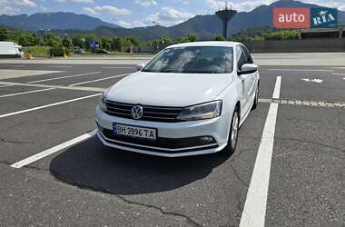 Седан Volkswagen Jetta 2016 в Одесі