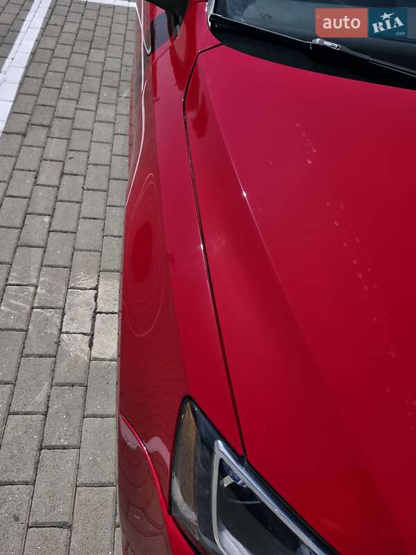 Седан Volkswagen Jetta 2015 в Нововолинську