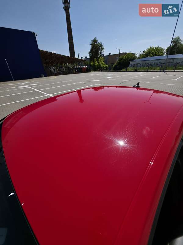 Седан Volkswagen Jetta 2015 в Нововолинську