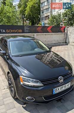 Volkswagen Jetta 2014