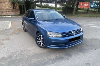 Седан Volkswagen Jetta 2017 в 