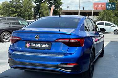 Седан Volkswagen Jetta 2023 в 