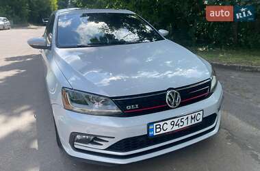 Седан Volkswagen Jetta 2016 в Львове