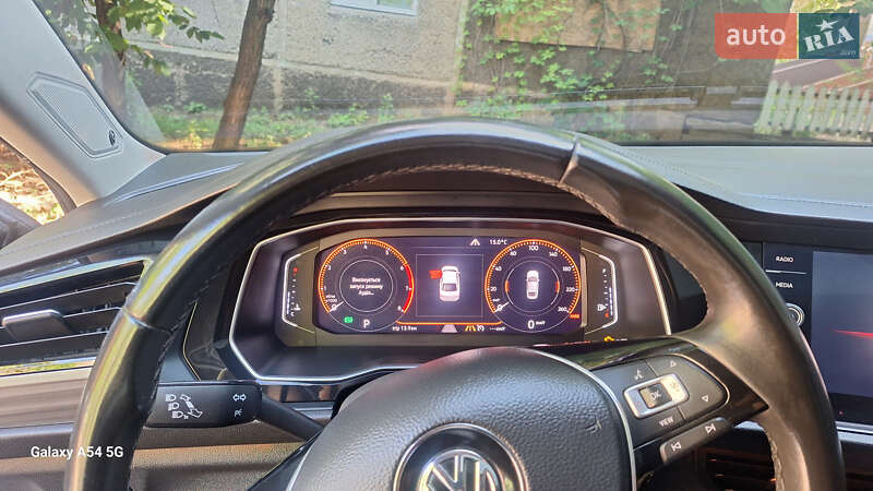 Седан Volkswagen Jetta 2018 в Харькове