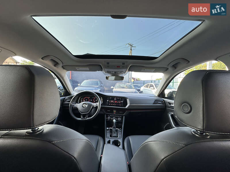 Седан Volkswagen Jetta 2019 в Білогородці