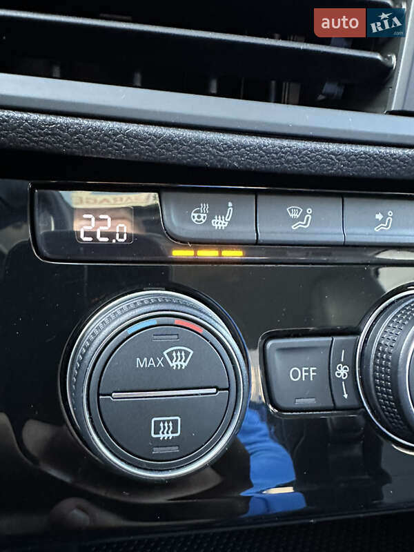 Седан Volkswagen Jetta 2019 в Білогородці