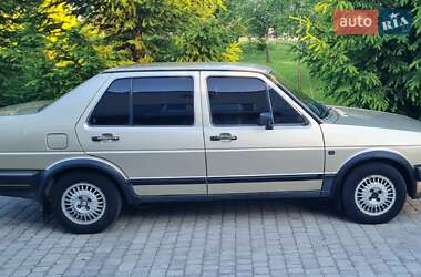 Седан Volkswagen Jetta 1984 в 