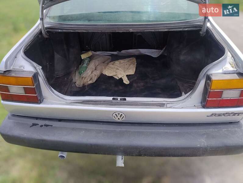 Седан Volkswagen Jetta 1990 в Тернополе