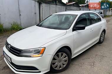 Седан Volkswagen Jetta 2016 в Львове