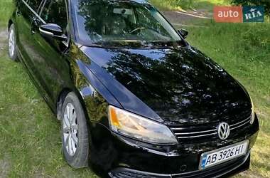 Седан Volkswagen Jetta 2013 в Мурованых Куриловцах
