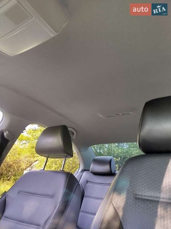 Седан Volkswagen Jetta 2013 в Мурованых Куриловцах