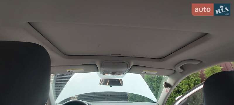 Седан Volkswagen Jetta 2016 в Києві