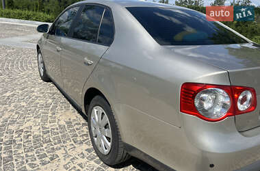 Седан Volkswagen Jetta 2007 в 