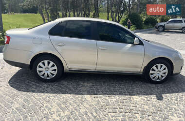 Седан Volkswagen Jetta 2007 в 