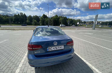 Седан Volkswagen Jetta 2016 в 